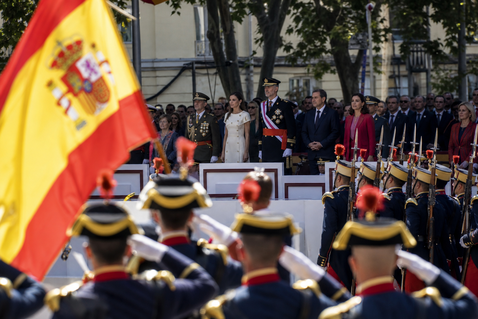 Imagen relacionada con Insultos a Pedro Sánchez durante el desfile del 12 de octubre: qué ocurrió y en qué punto está el episodio